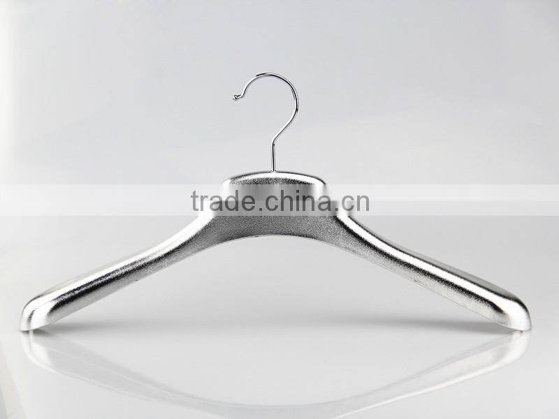 IMY-365 silver electronic wide shoulder jacket hanger custom