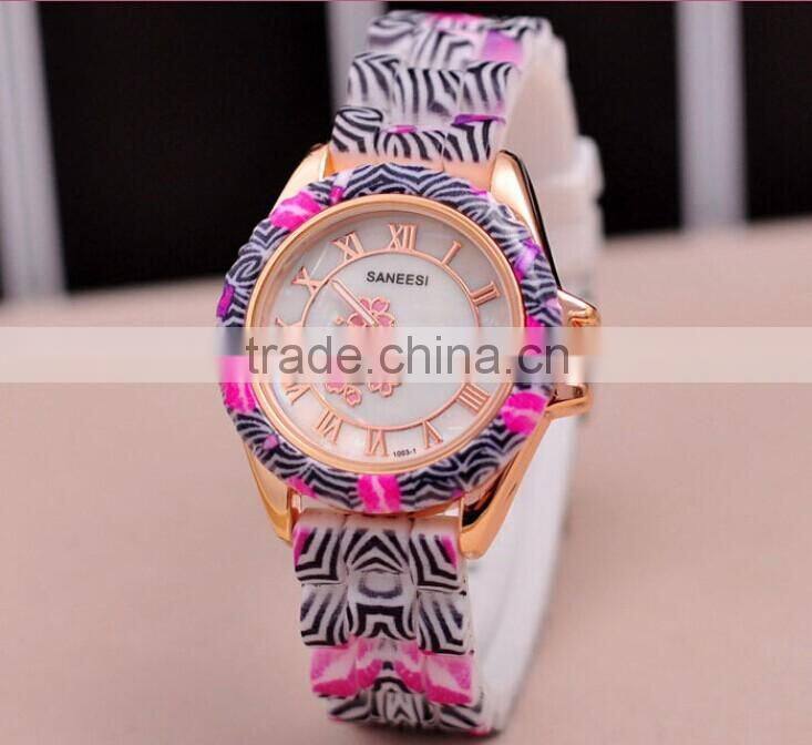 Newest Selling Hot Women/Ladies Fashion Watch Silicon Band Flower Print Jelly Sports Quartz