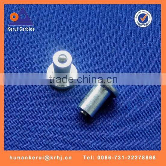 Carbide tire stud on tires