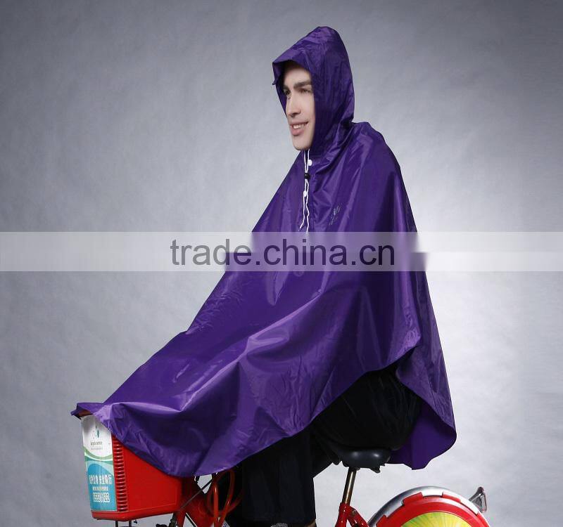 2013 Hot Sell mens Long raincoat with Hood