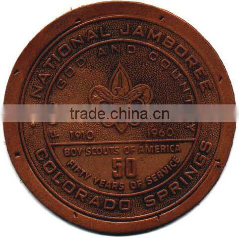 Custom debossed ,embossed round brown leather patch for jeans