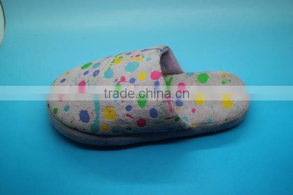 wholesale cheap warm indoor slippers