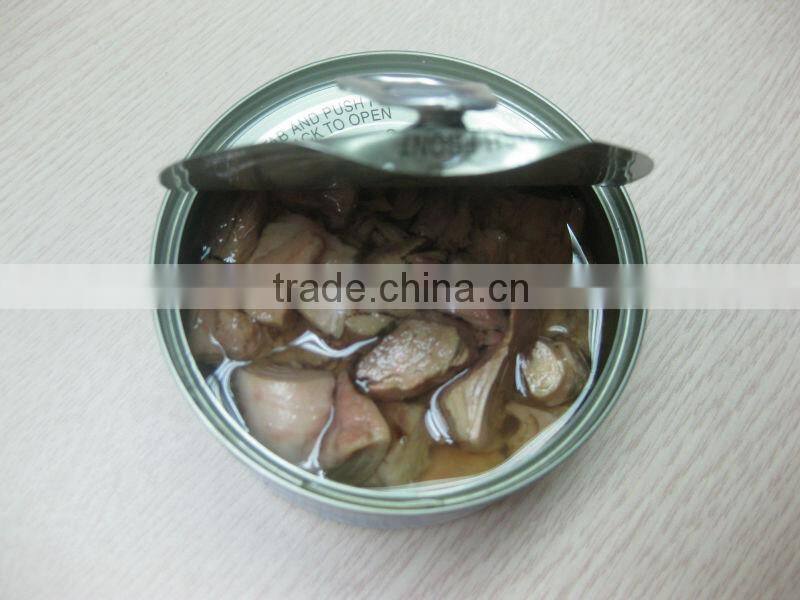 Tuna Chuck in oil FMCG products