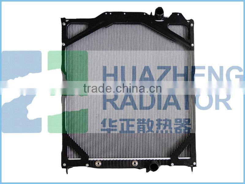 Heavy Duty Truck Plastic Tank Aluminum Core Manufacturer Auto Radiator