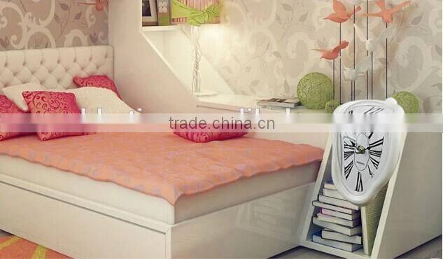 2015 the newest quartz clock melting clock novelty home decor clock art clock shelve clock melting shelf clock