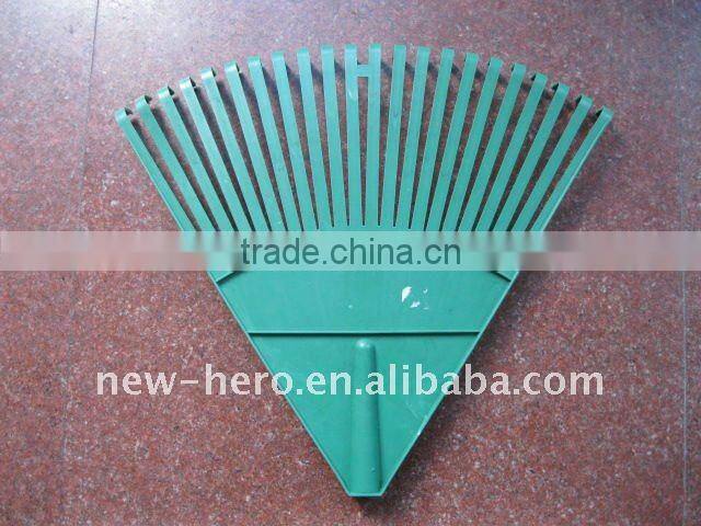Plastic Leaf Rake