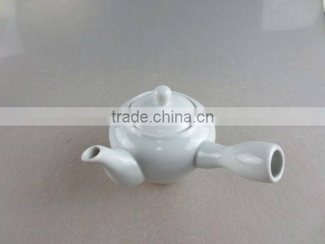 porcelain round cute tea pot with decal design
