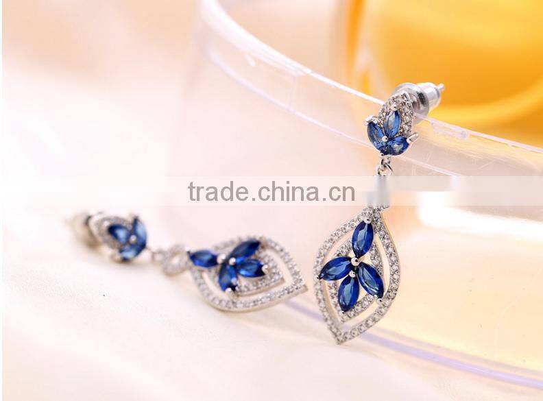 Wholesale Stock Small Order Fashion Women Alice Garden Long Zircon Earrings