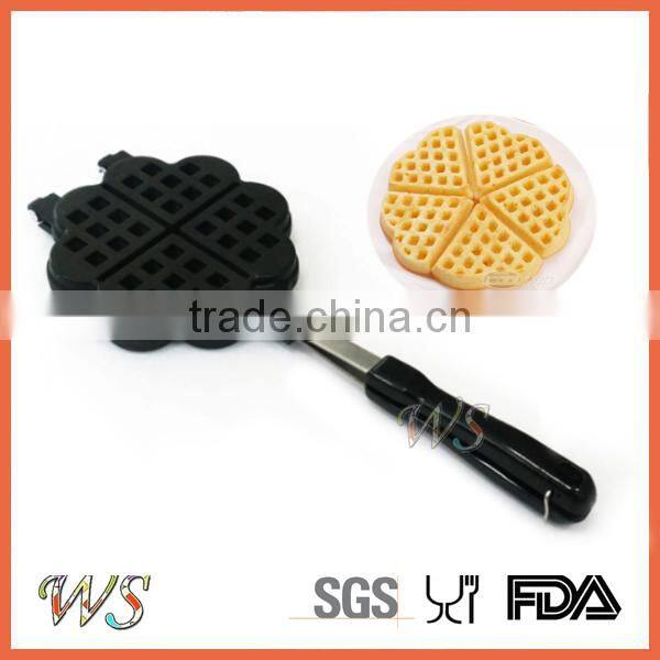 WS-9004 New Design Flower Shape Waffle Pan