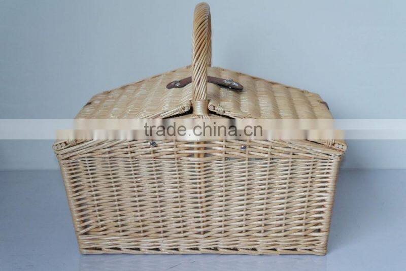 2016 spring new design wholesale valentine gift basket