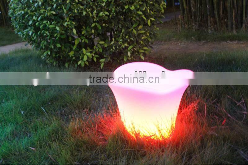 factory direct price flashing plastic led ice bucket especially for bar