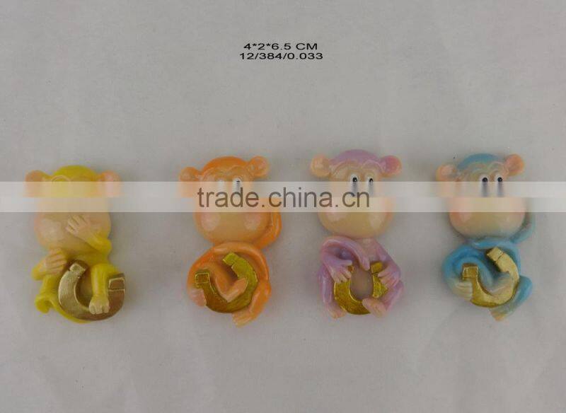2016 russia promotional gift items polyresin monkey for sale