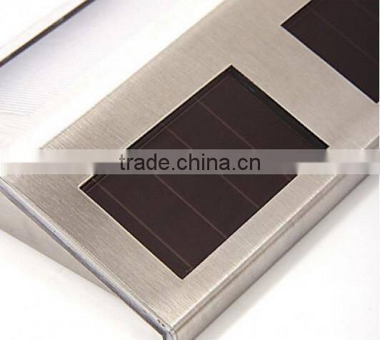 Waterproof light operated solar 2 led outdoor wall light