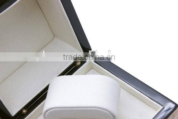Wooden Wrist Rotating Watch Storage Box