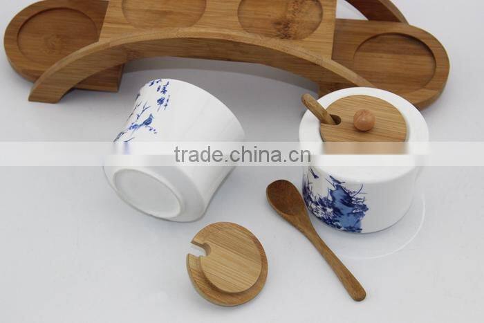 2015 Kitchen sale and pepper storage spice jars