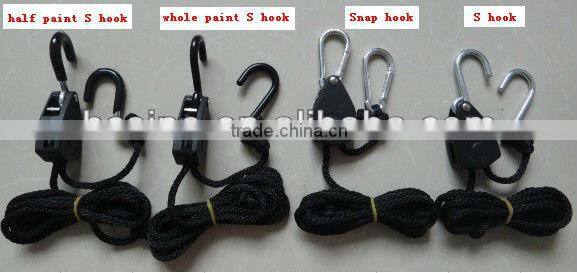 Adjustable light hanger built-in Zinc alloy pulley