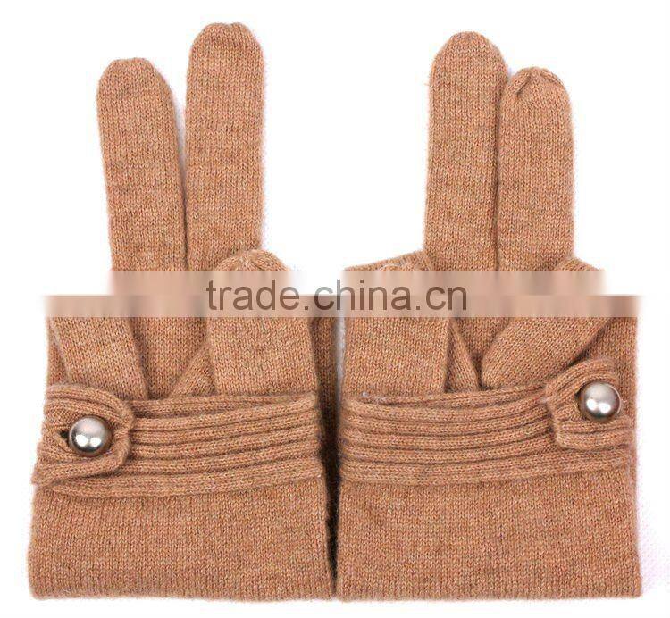 Woman's 100%Wool knitted Gloves/mittens with buckle decoration