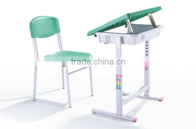 ST 905 Multi-functional student desks and chairs