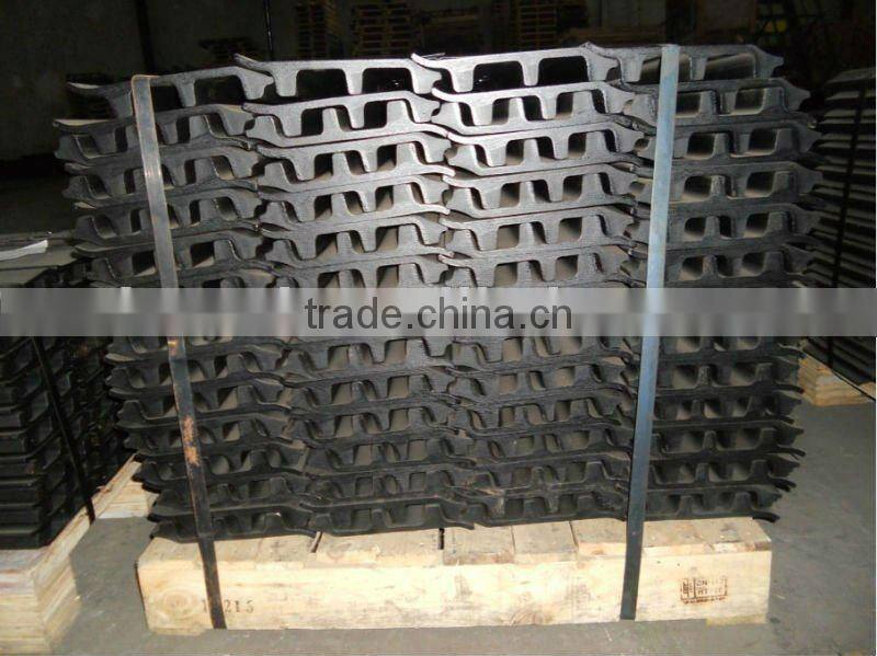 Komatu PC200-6 Triple Grouser Track Shoe and Doulbe Grouser 20Y-32-11110 Track Shoe for Excavator