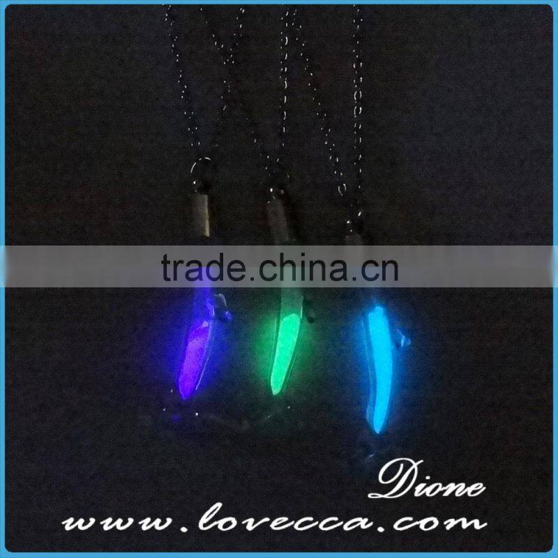 Fish Locket Glow In The Dark Pendant Glowing Luminous Light Up Christmas Necklaces