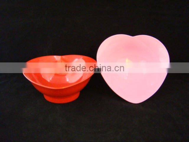 Flower shaped melamine salad bowl