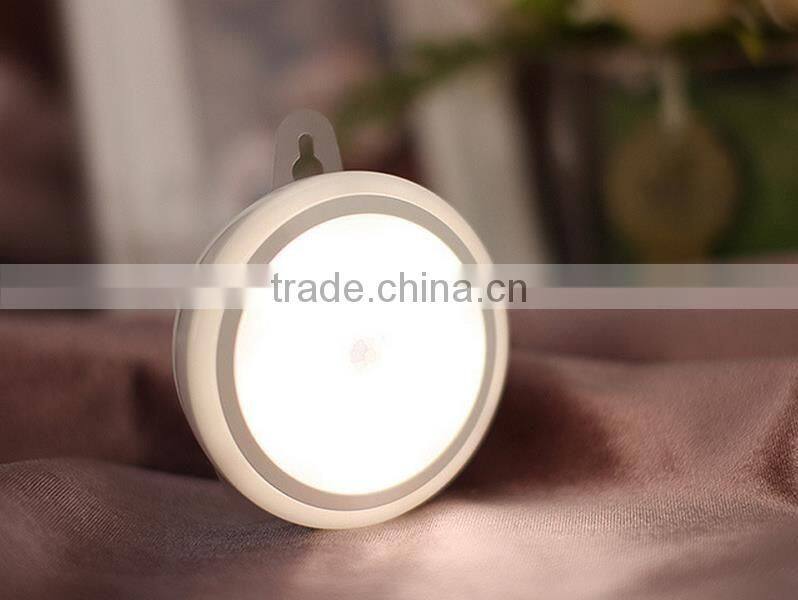Portable body sensor night light