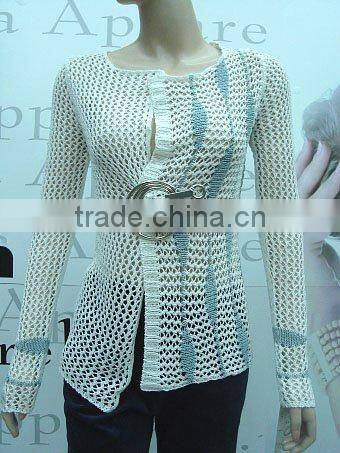 lady big buckle sweater