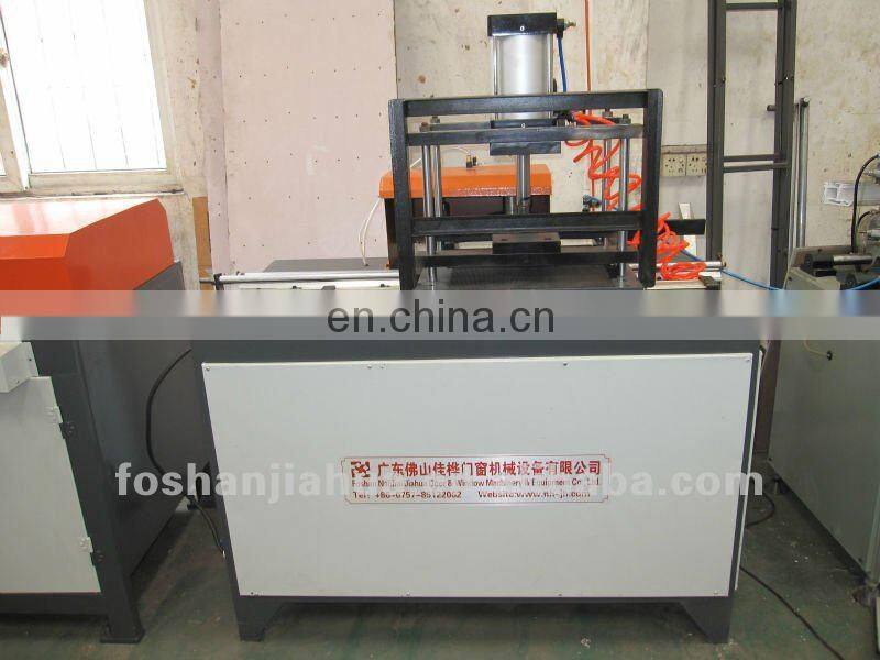 90 degrees of gas-liquid swing table cut for Aluminum windows and doors