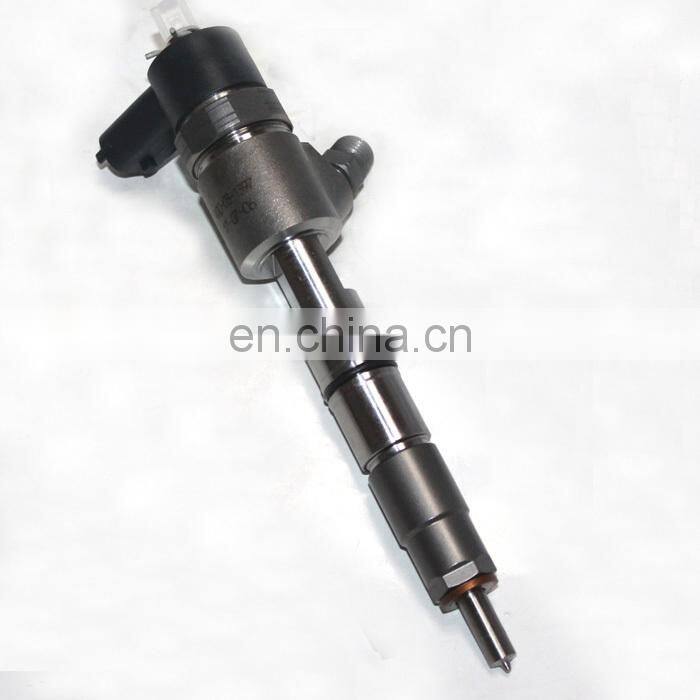 Diesel engine 4D18E fuel injector 0445110417