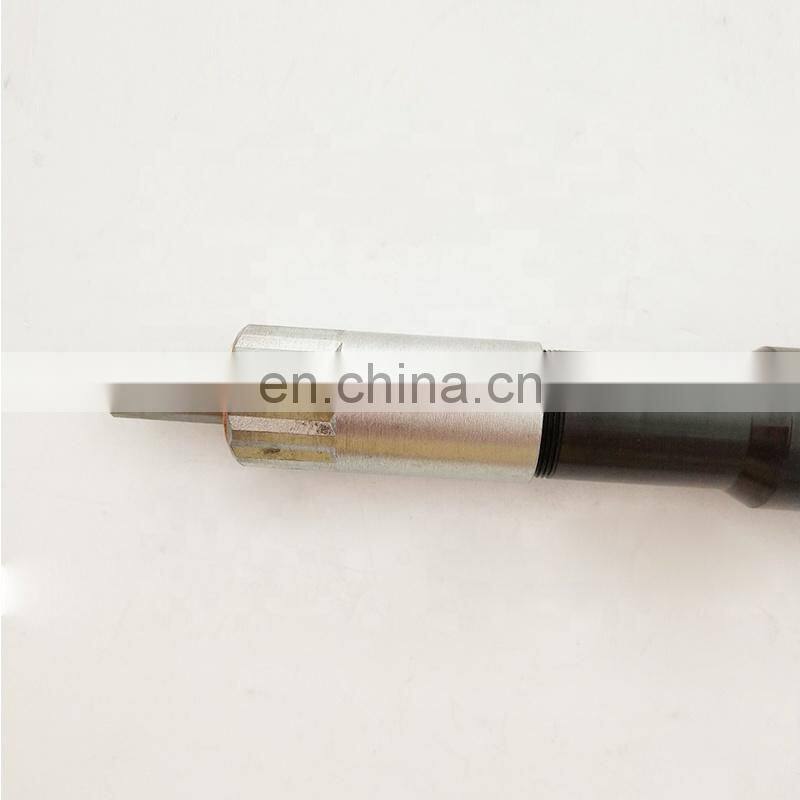 Machinery engine parts PC400-7 injector nozzle fuel injector 095000-1211