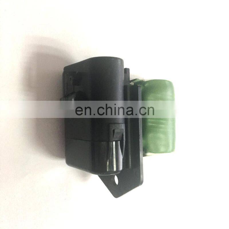 RADIATOR FAN RESISTOR For VAUXHALL OEM 55704057, 55703589 1341919 1341641