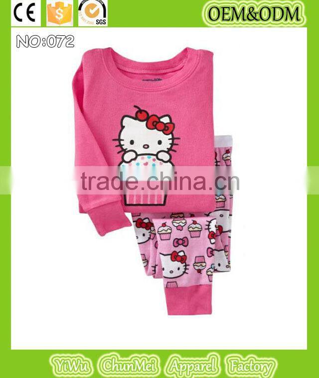2015 new kid hello kitty styling clothes baby hello kitty pajamas kids cartoon sleepwear children cotton high quality pyjamas