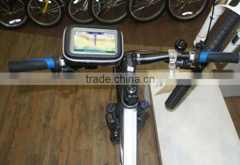 5 inch GPS and Smartphone Waterproof Hard case with Bicycle and Motorcycle Mount (Black) Vehicle Mounting