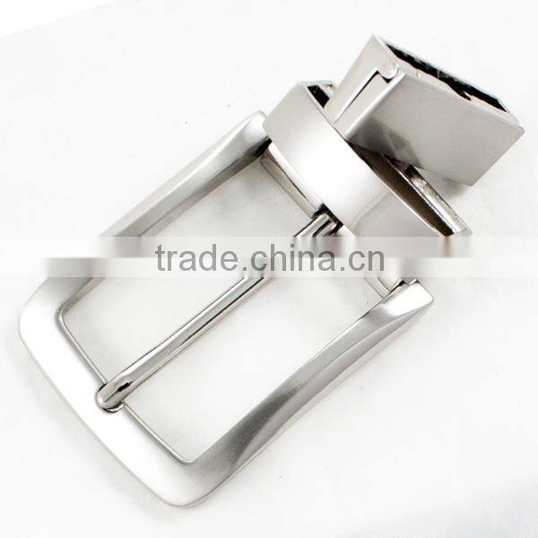 2015 new design pin turning belt buckle