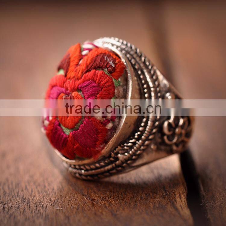 2016 new arrival fashion women ring wool yarn embroidered ring