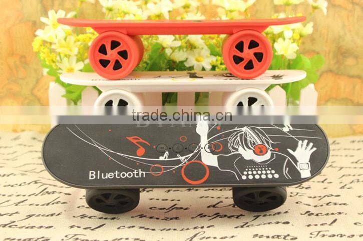 New Speaker Skateboard Bluetooth Speaker