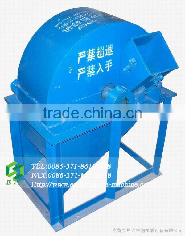 CE approved 0.2-0.5t/h or 200-500kg/h crushing machine for making pellets hot selling in Thailand