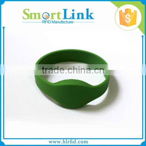 cheap RFID contactless smart silicone wristband,13.56 MHz S50 1K chip bracelet,customzied logo printing
