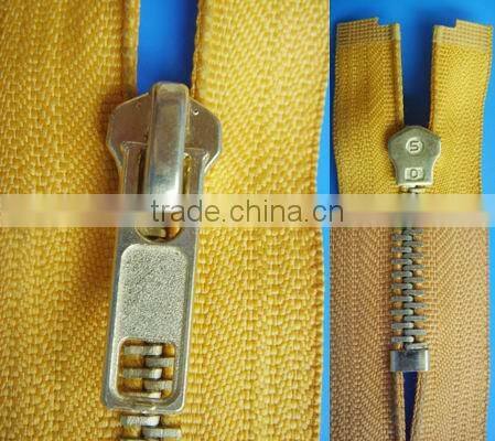 Nylon Zipper