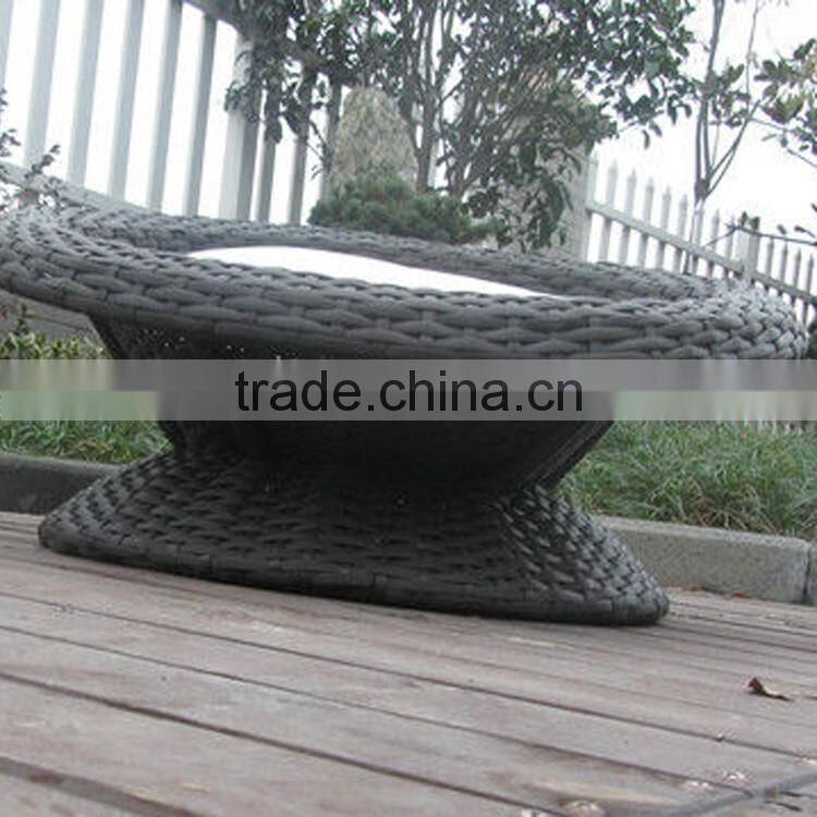 Alibaba pet supply wholesale newest patio wicker round pet bed
