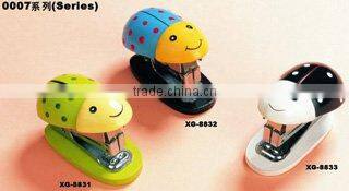 Cute mini Cartoon promotional Animal shaped lovely stapler