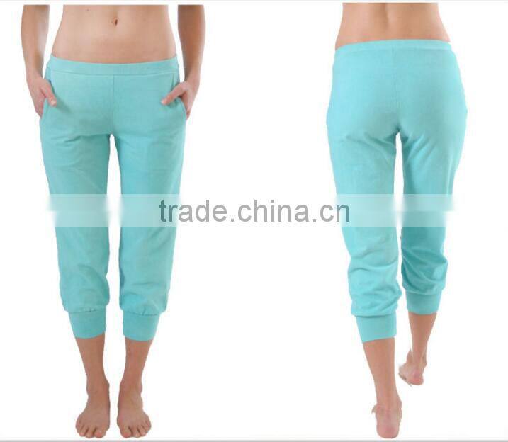 Women Fitness sports yoga wear Moksha Jogger Capri Dance wear wholesale