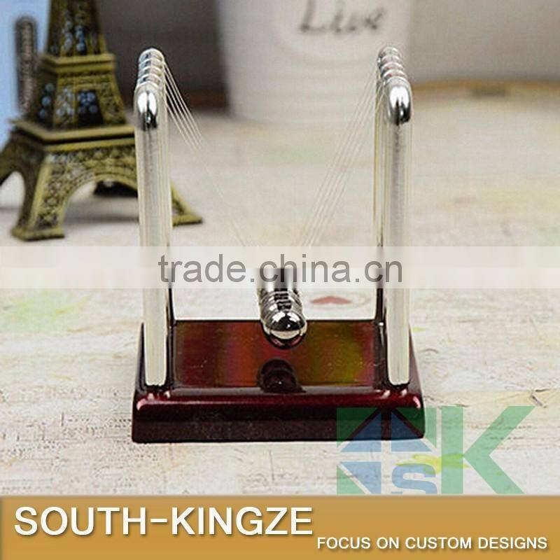 High-tech Engergy Conservation Law Metal Ball Newton's Pendulum Desktop Decor