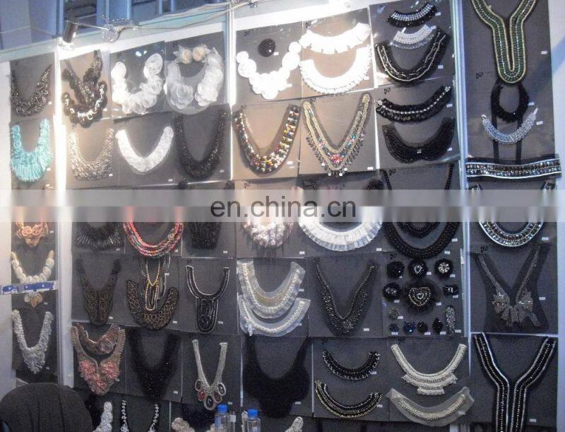 Fashion Custom Handmade Sequin Bee Dragonfly Beaded Patches for Dress