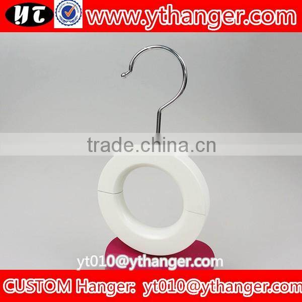 YY0544 high quality white wooden ring hanger for jeans ring scarf hanger