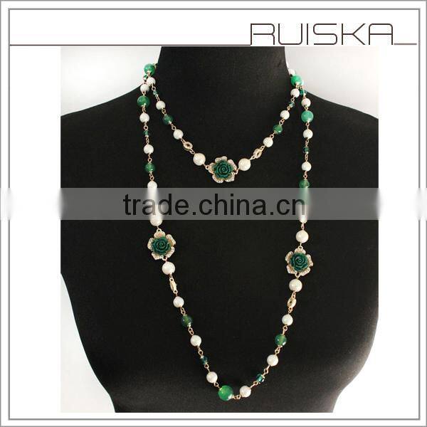 Double Layered With Flower Latest Design Pearl Necklace