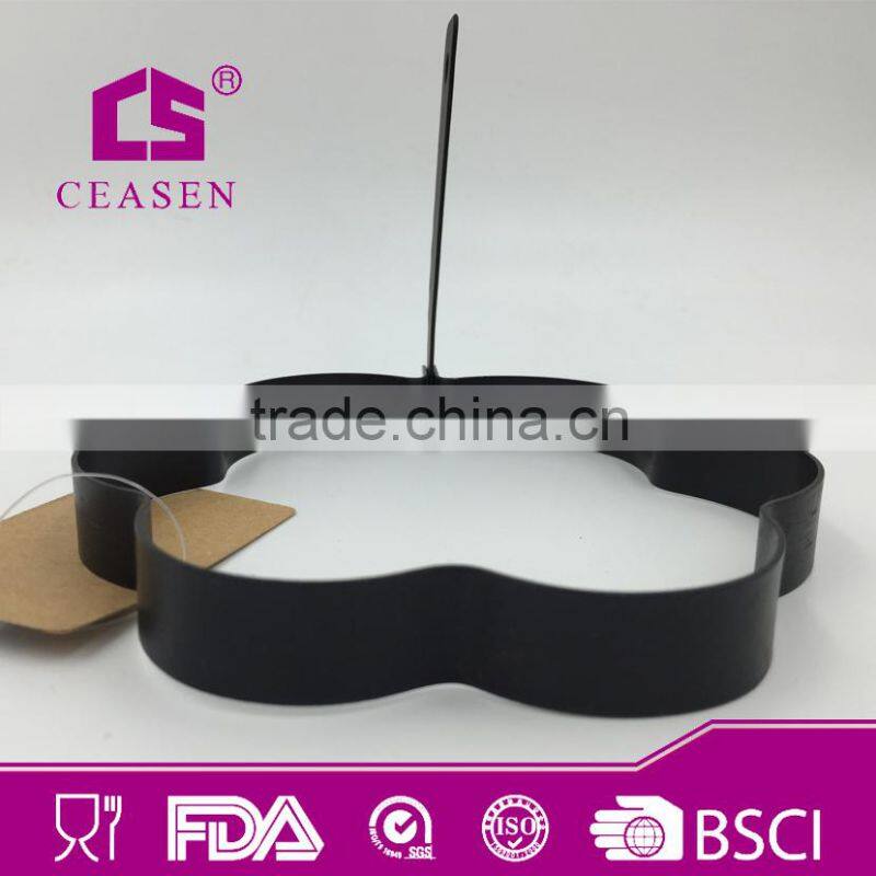 UCC062 flower shape Egg ring with non-stick coating