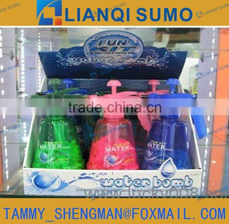 Balloon Pump/water balloon pumper used with cola bottle