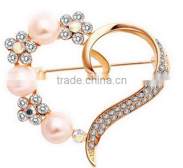 fahsion Heart with Pearl crystal flower Pin Brooch
