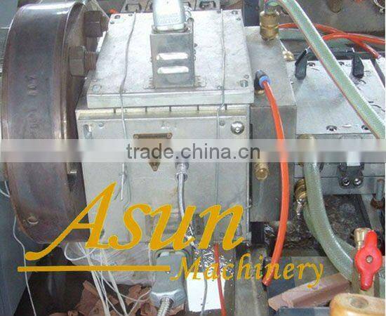 PVC floor panel making machine/wood plastic floor machine/pvc floor tile machine